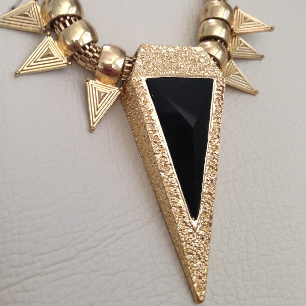 Cara New York spike necklace